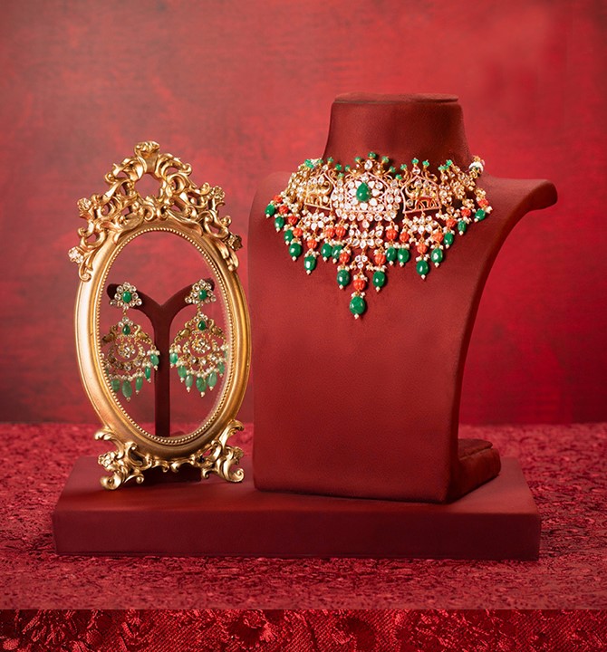 Exuberant Kundan Necklace Sets