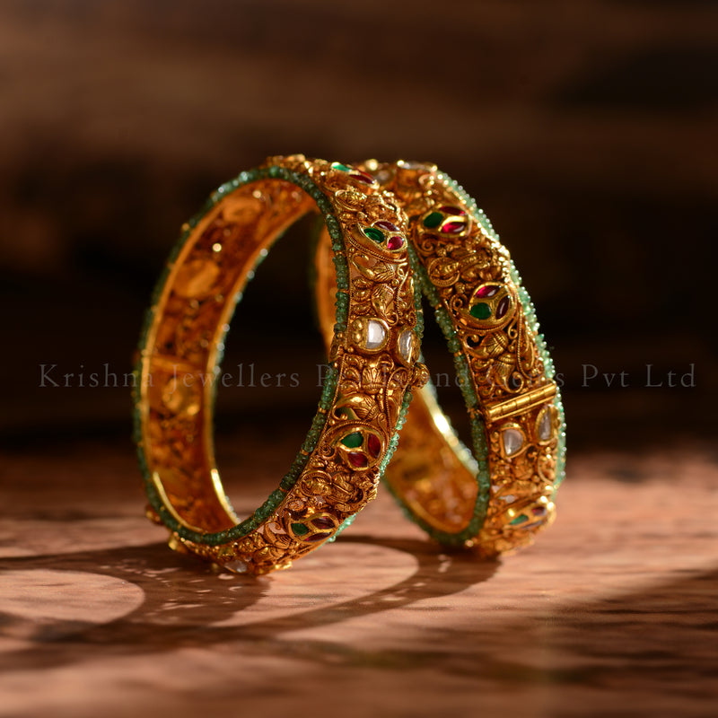 22K Gold Lakshmi Bangles for Bridal Elegance