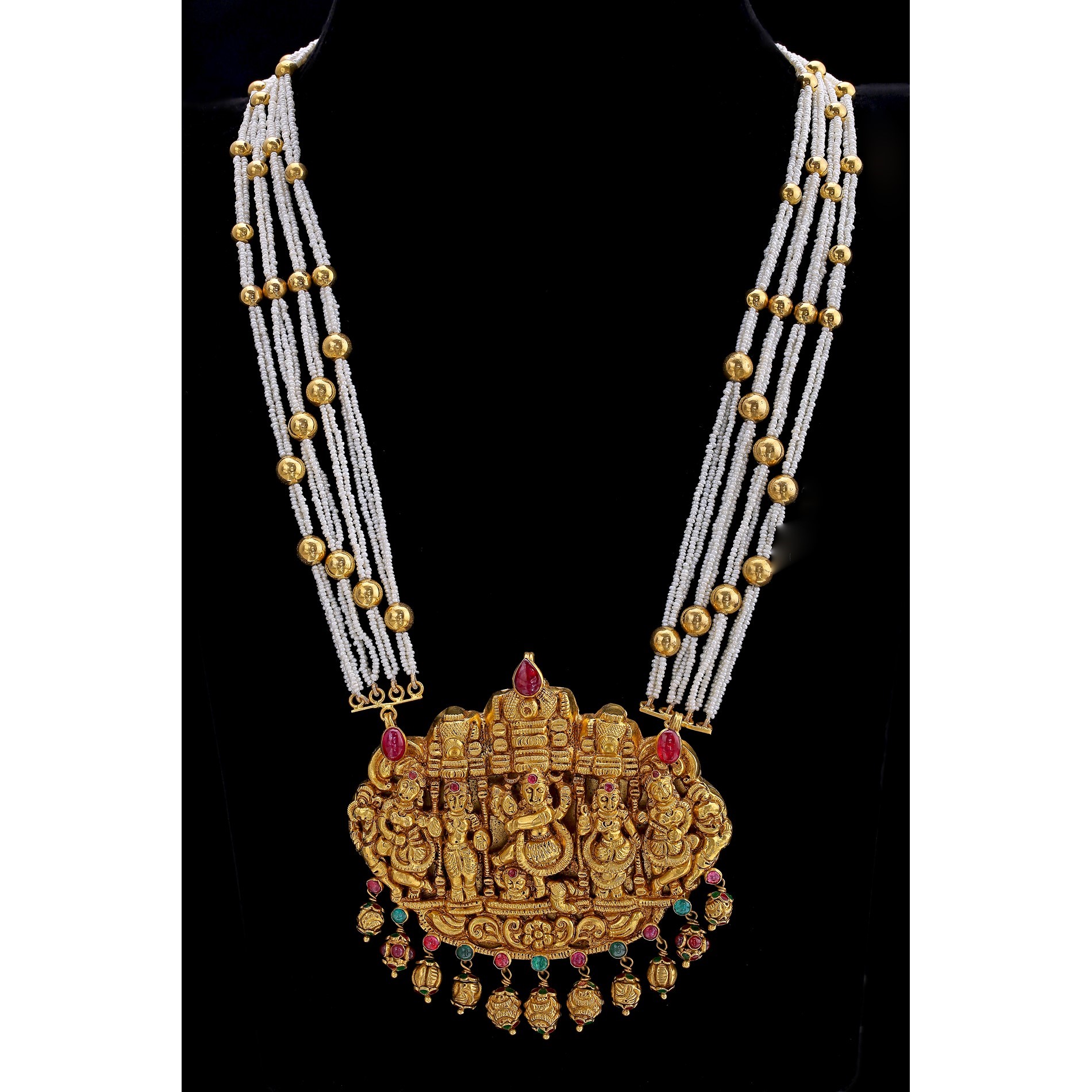 moti wala gold necklace