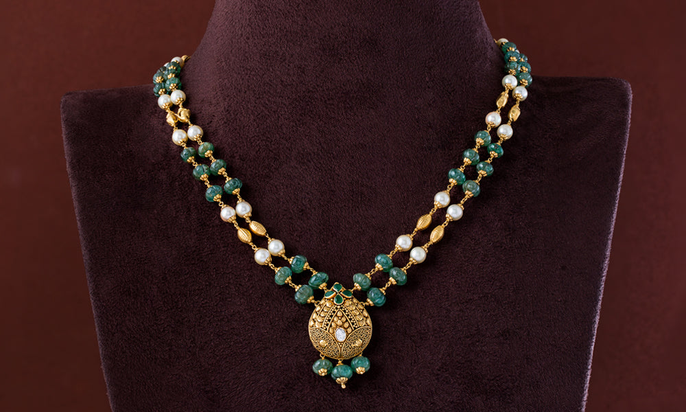 15 Pearl Chain Designs That Needs To Be With Every Modern Woman