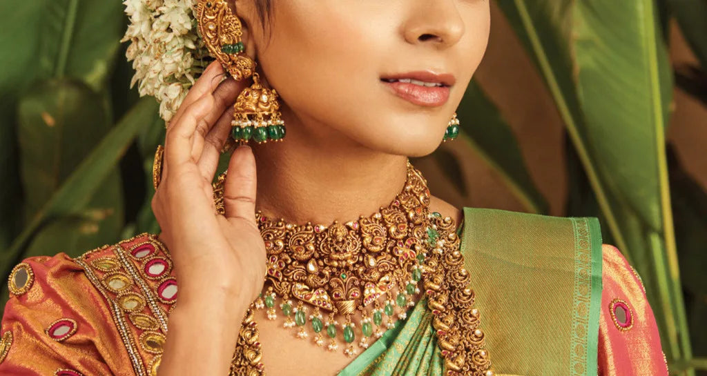 Is wearing gold jewellery lucky