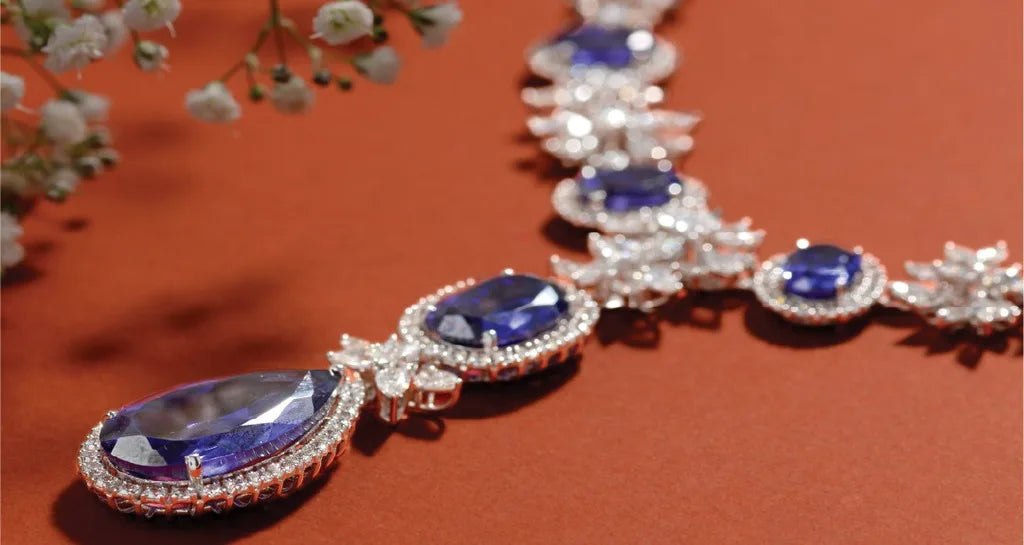 Stone necklace designs to elevate your Date Night look