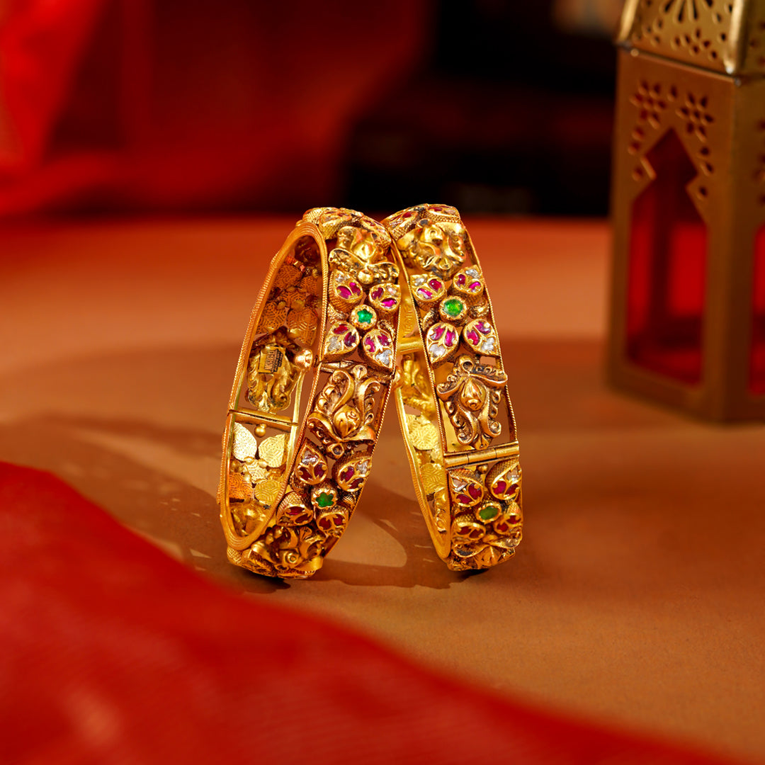 Gold Bangles for Women Designs, Sizes and Weight Guide