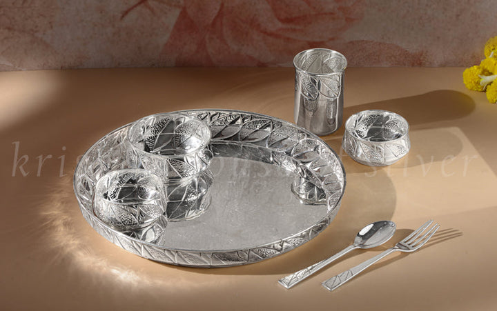 Are Silver Dinner Sets Good for Daily Use and Health? Discover Their Surprising Benefits and Timeless Elegance