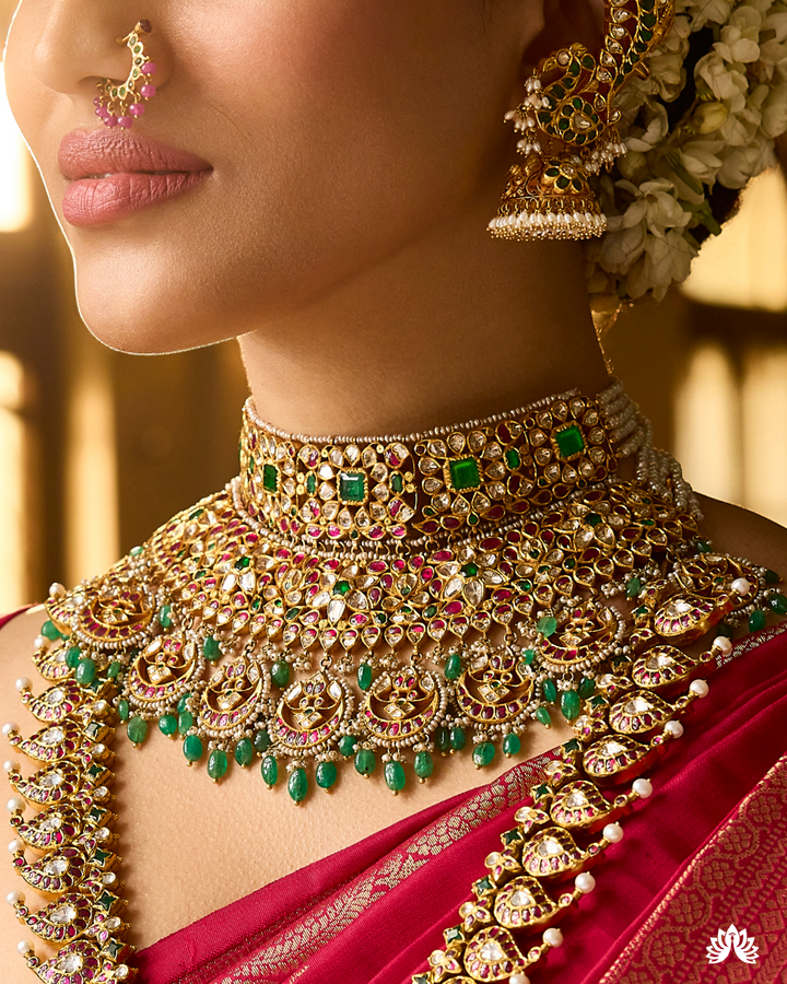 Detachable 22K Gold Kundan Choker