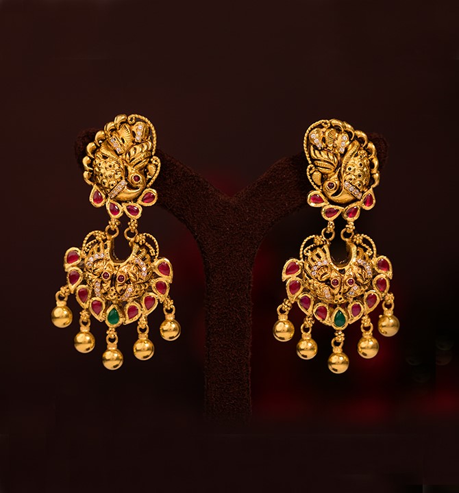 Flower Chandbali Earrings in Nakshi and Kundan work using yellow gold