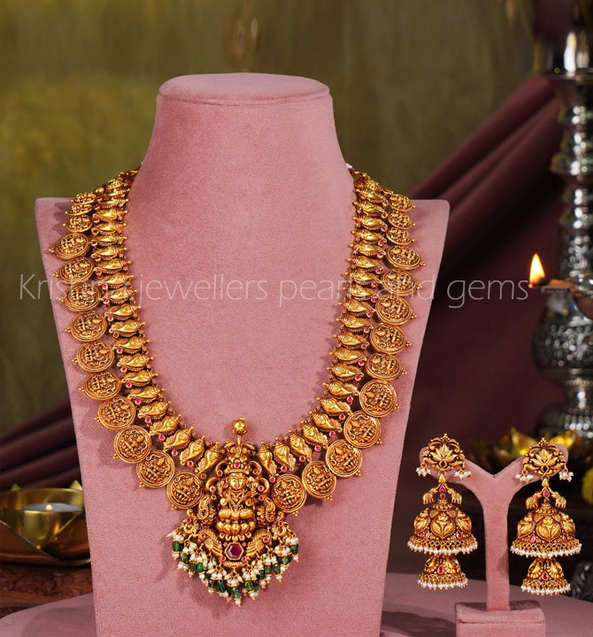 Timeless Glamour 22k Gold Kasulu Haram with Jhumka Earrings Set