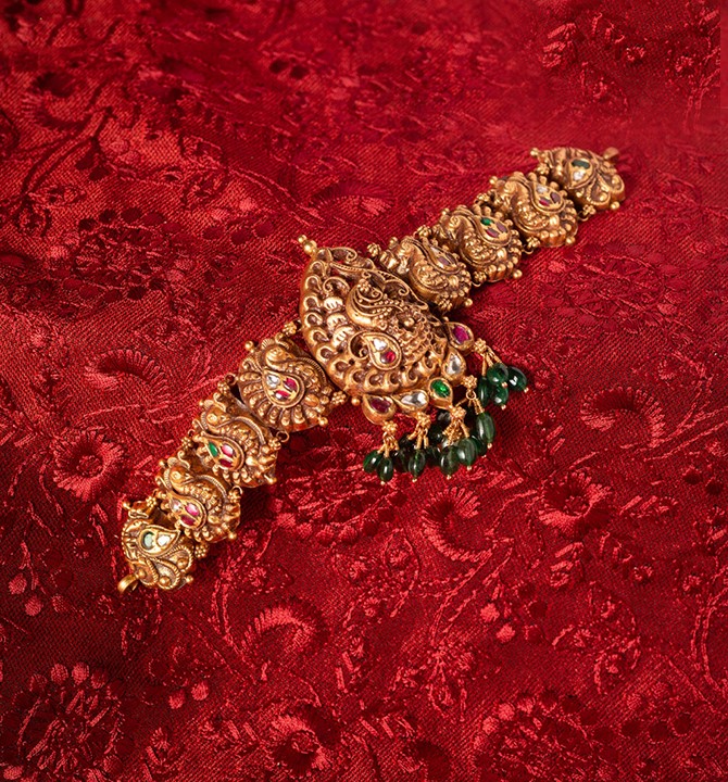 Traditional Bajuband cum Choker in Gold