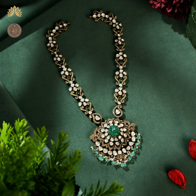Sparkling Polki Diamond Necklace