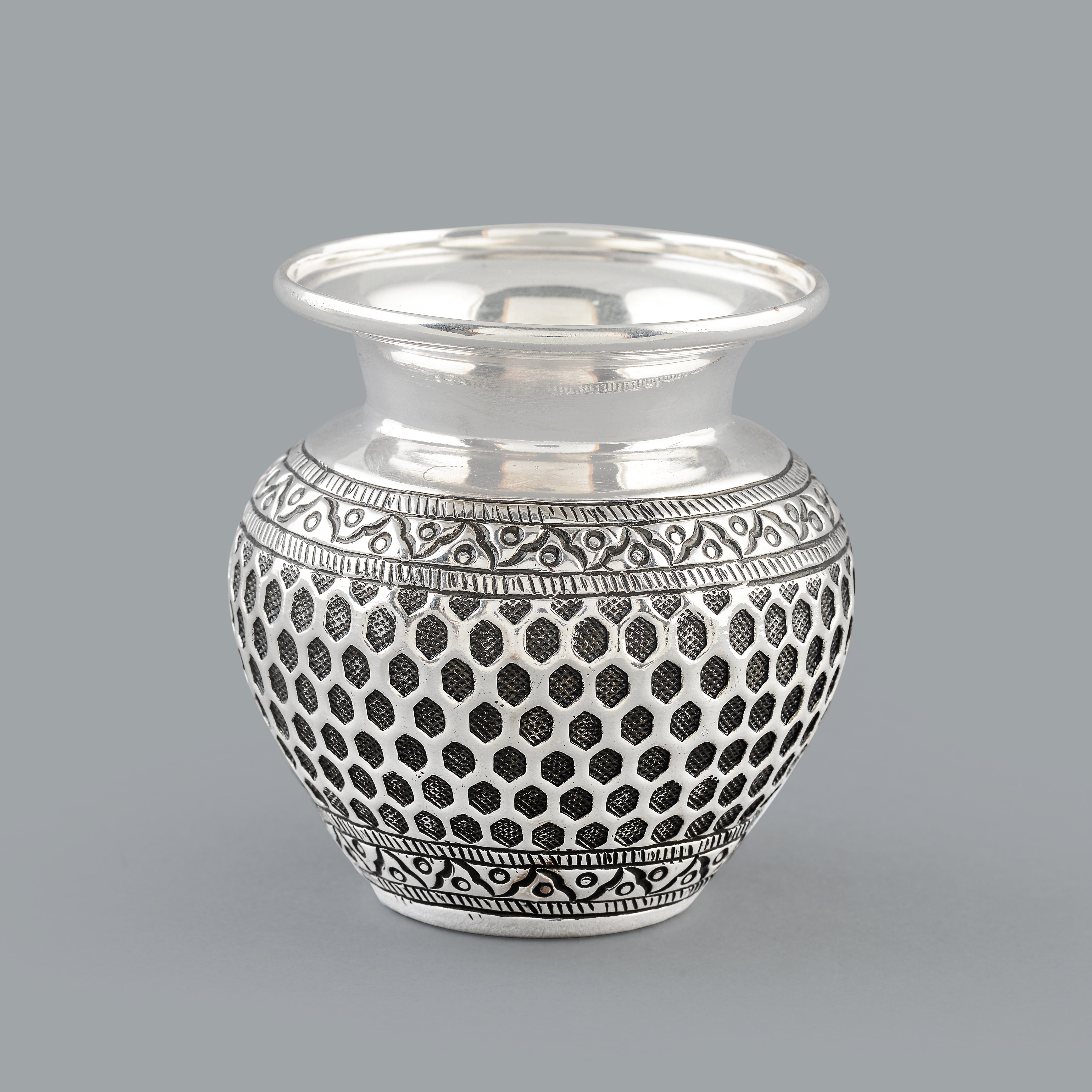 Rustic Handmade Silver Pot - Krishna Jewellers Pearls and Gems