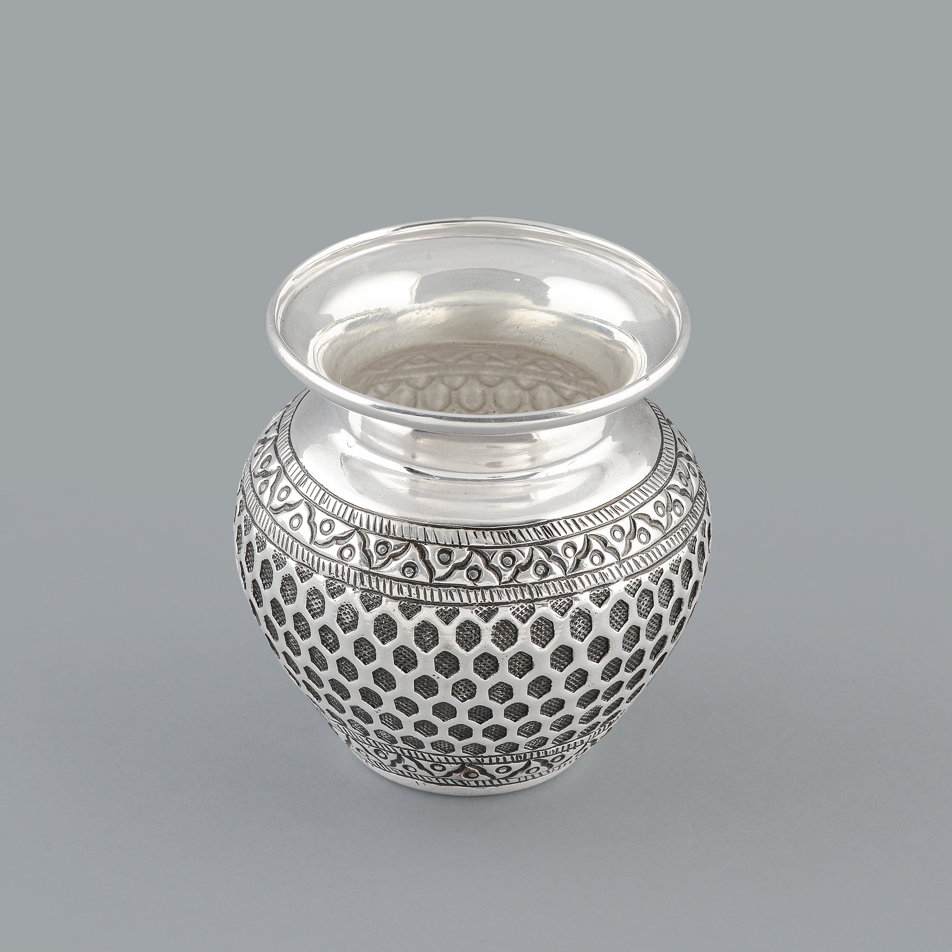 Rustic Handmade Silver Pot - Krishna Jewellers Pearls and Gems