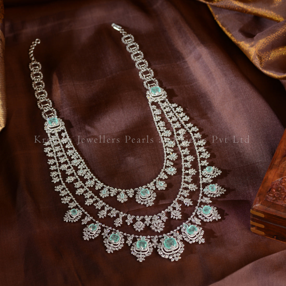 Diamond & Emerald 3 Layered Necklace