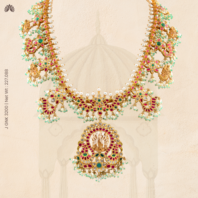 Timeless Elegance: 22K Kundan Necklace with Temple Motif
