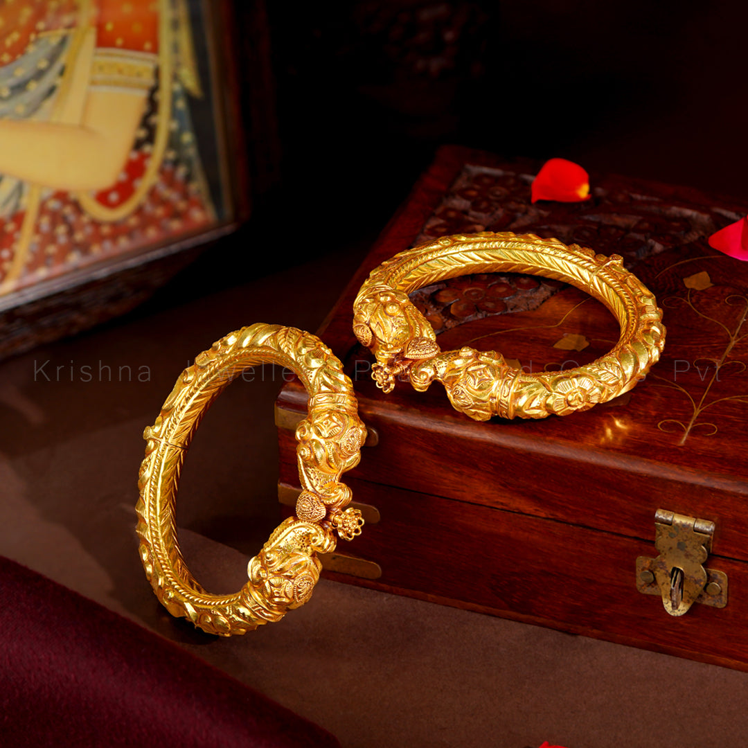 Plain Gold Nakshi Kada Bangles with Makara Ends (Pair)