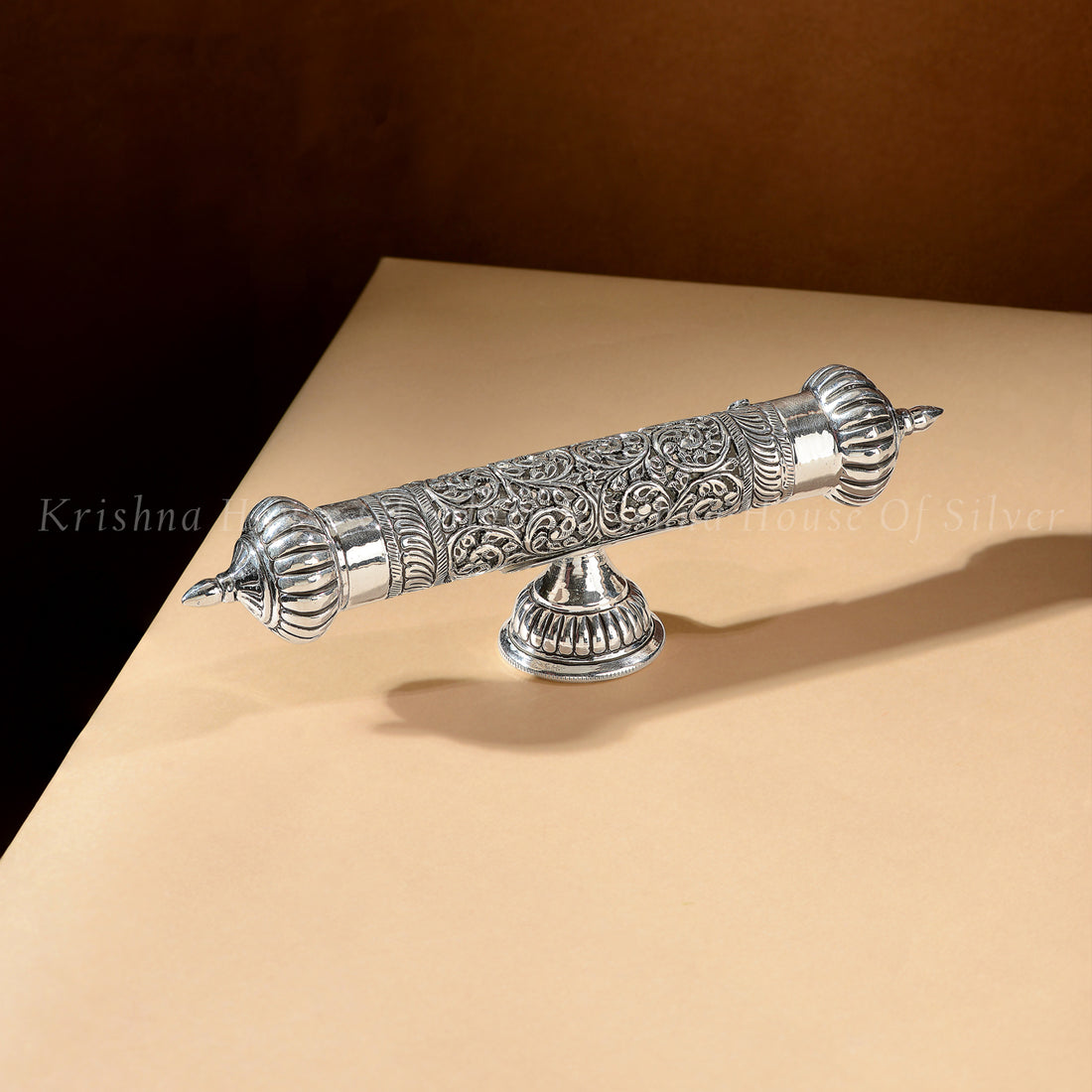 Silver Floral Scroll Holder with Antique Finish