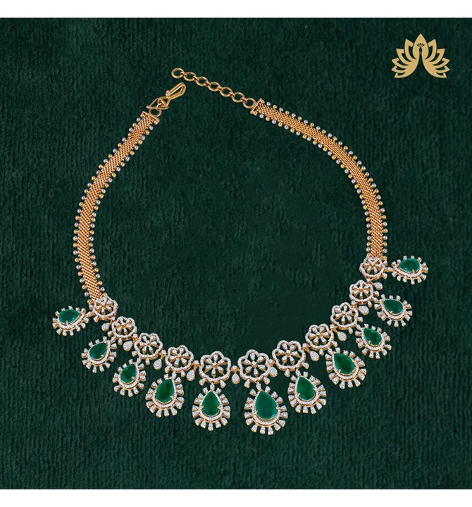 Emerald, Diamond Necklace in yellow gold