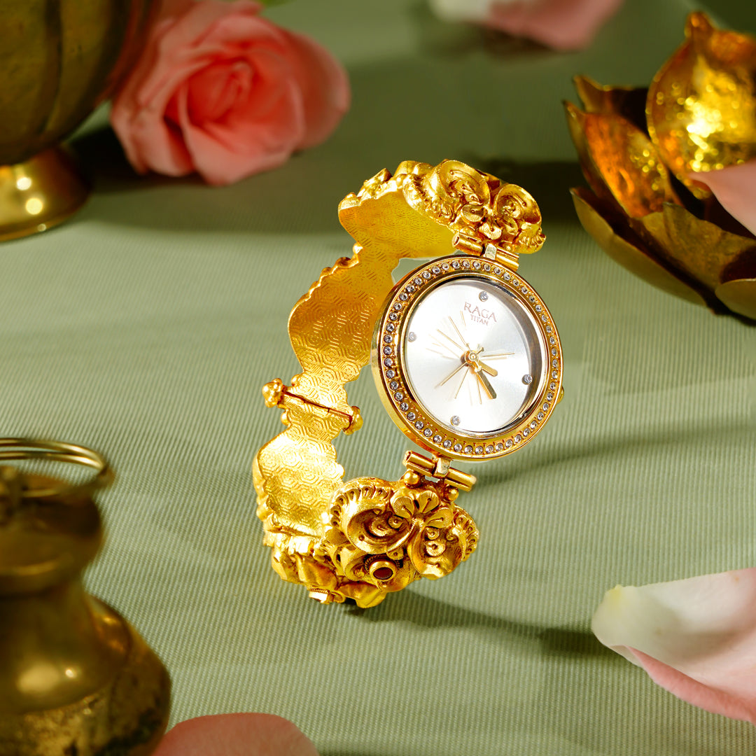 22K Gold Watch for Women | Elegant Luxury Timepiece