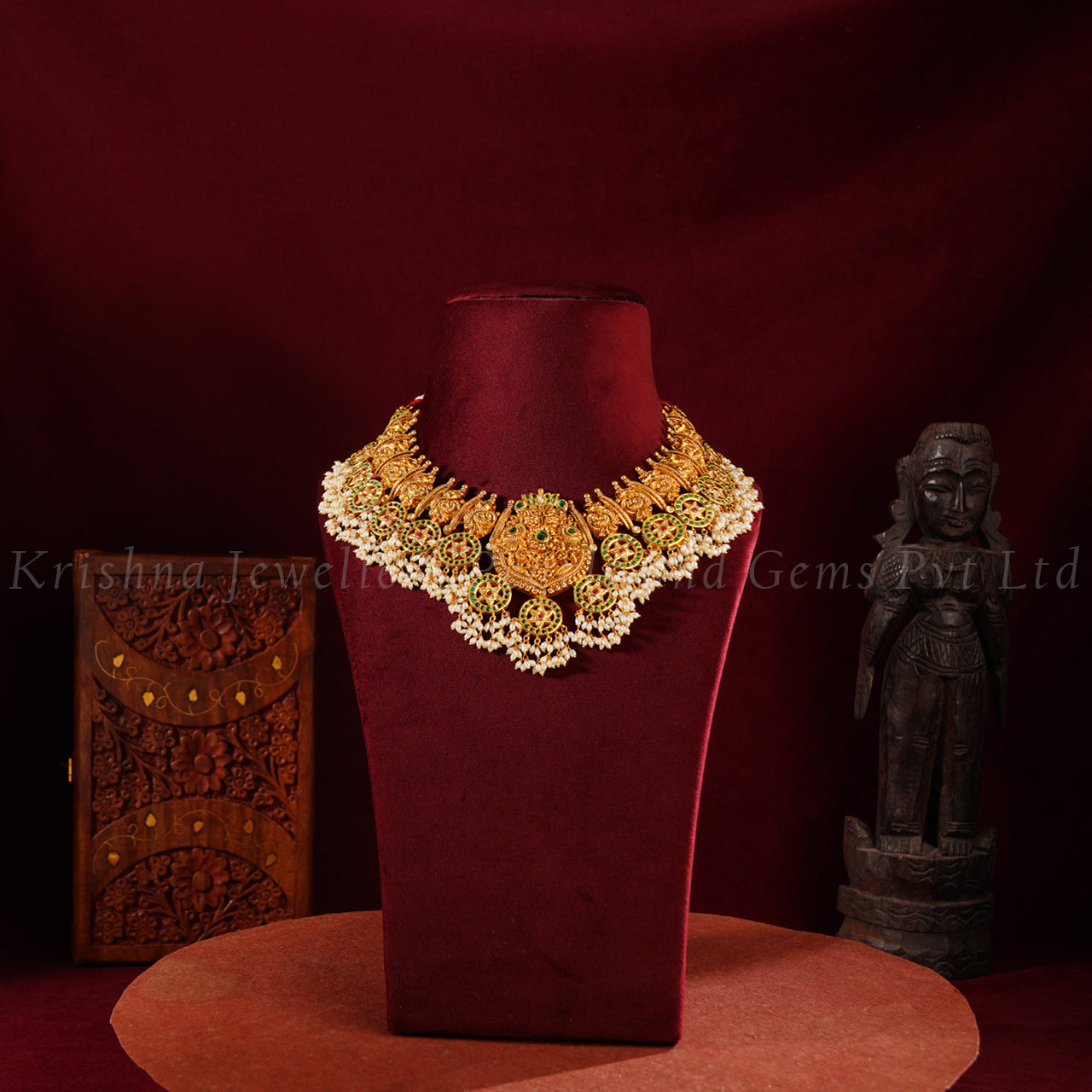 Guttapusalu Necklace with cascading pearl clusters in 22K gold
