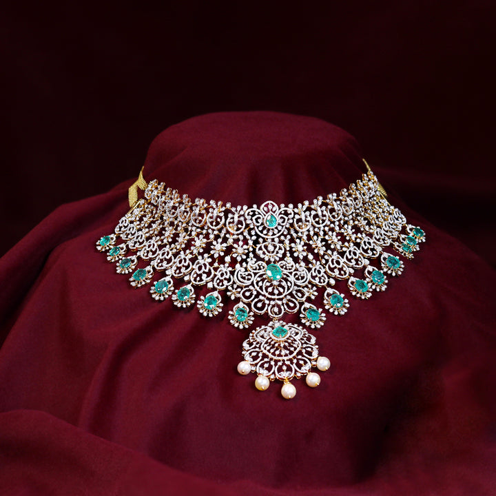 Diamond Emerald Detachable Choker with Pearl Hangings – Bridal Luxury