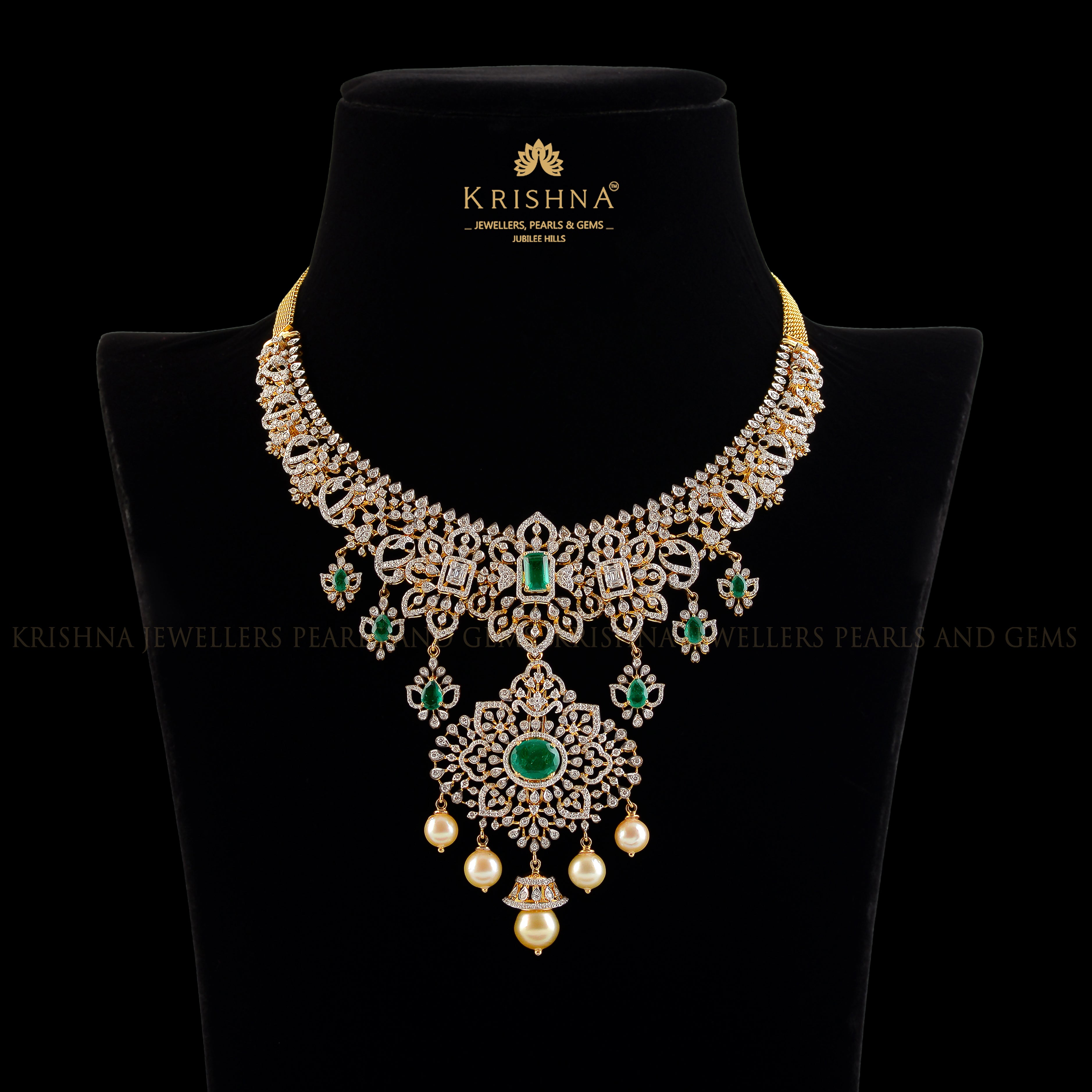 Mesmerizing Elegant Diamond Necklace - Krishna Jewellers Pearls and Gems