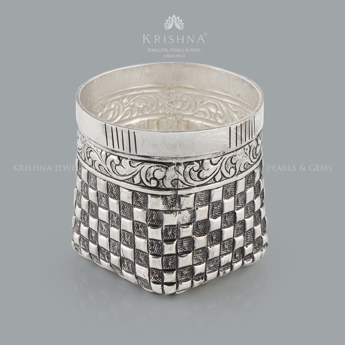 Silver Vase in Brit Motif - Krishna Jewellers Pearls and Gems
