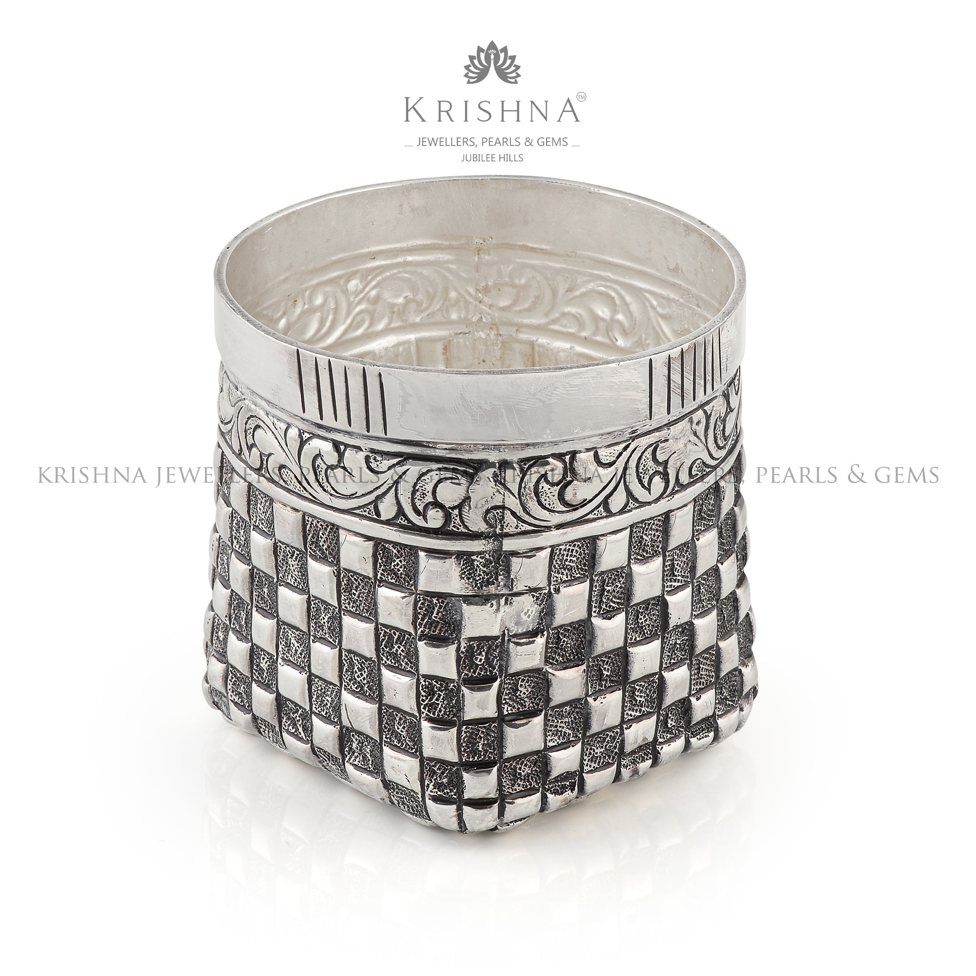 Silver Vase in Brit Motif - Krishna Jewellers Pearls and Gems