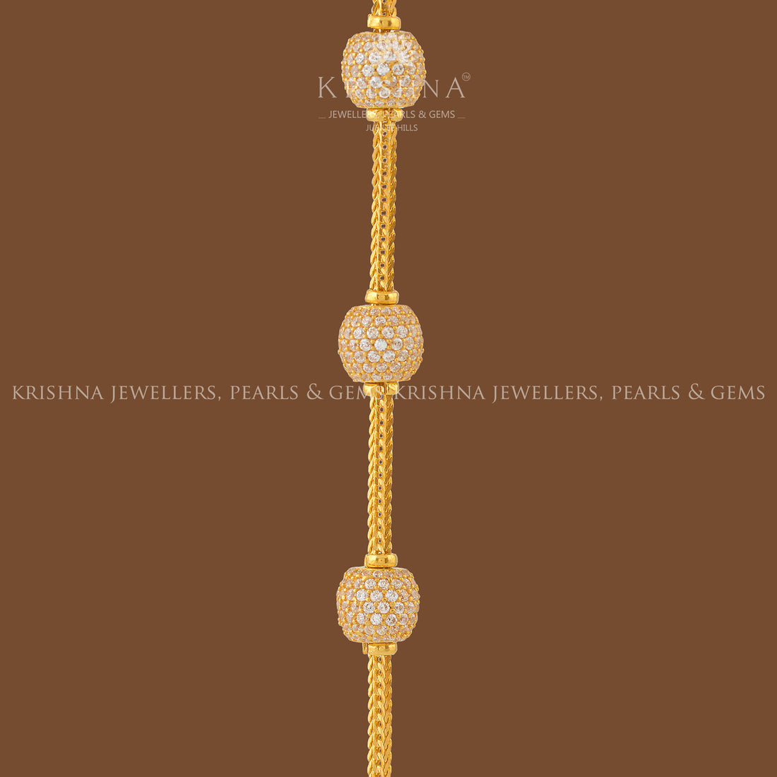 22k Gold Necklace with Studded Brooch - Krishna Jewellers Pearls and Gems