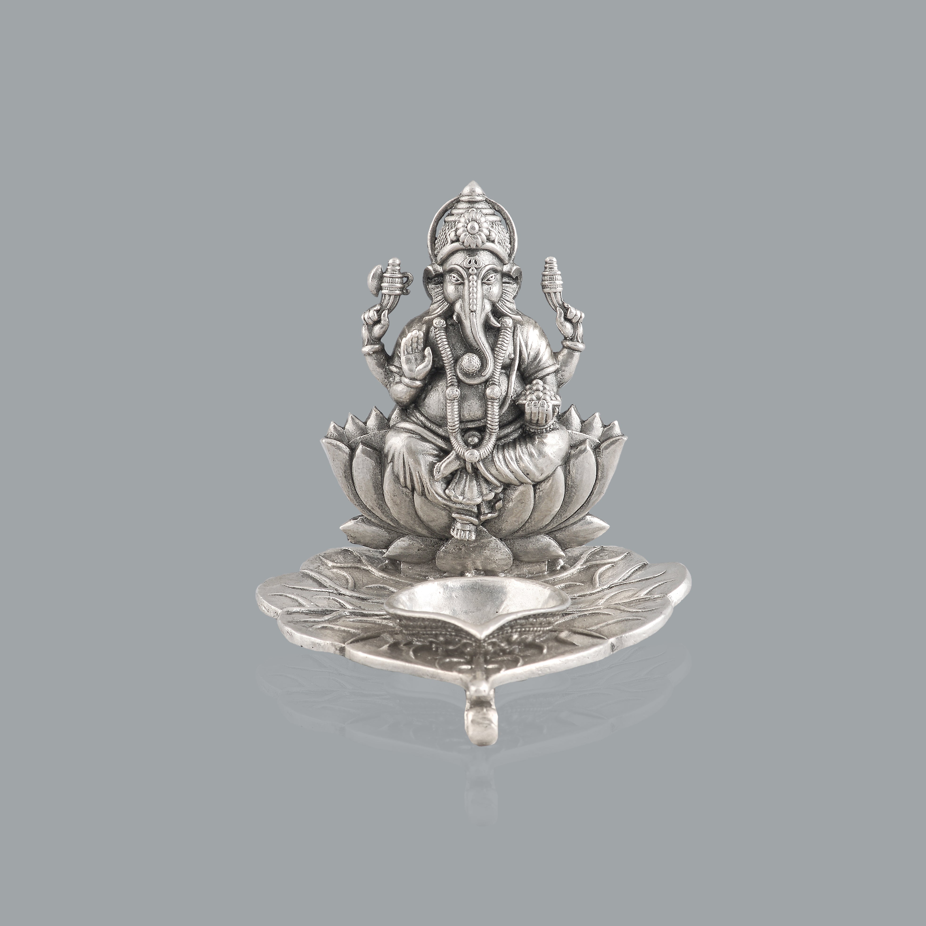 Antique Ganesh Deepam In Silver - Krishna Jewellers Pearls and Gems