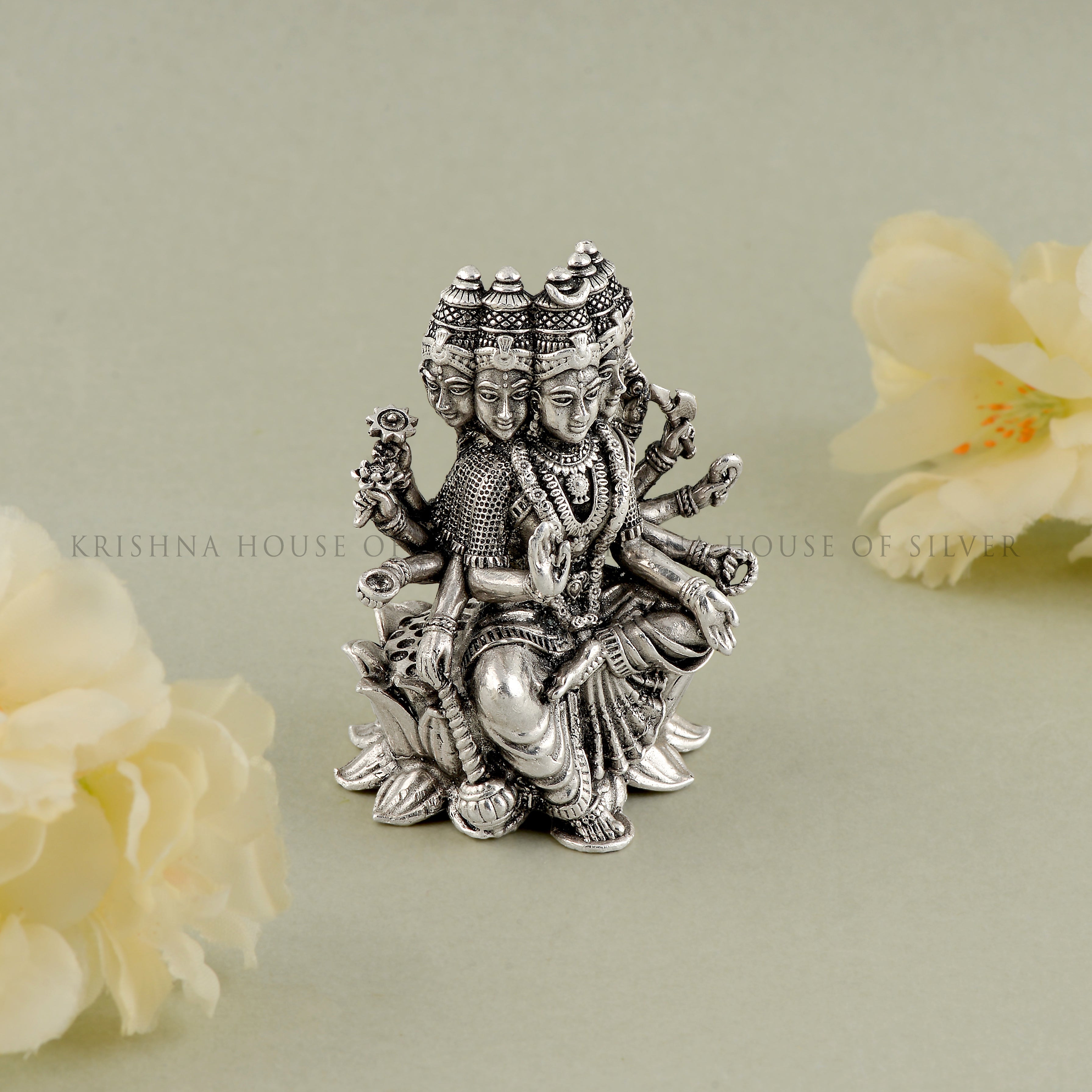 A Legacy of Royalty: Gayatri Devi's Silver Idol Timeless Influence