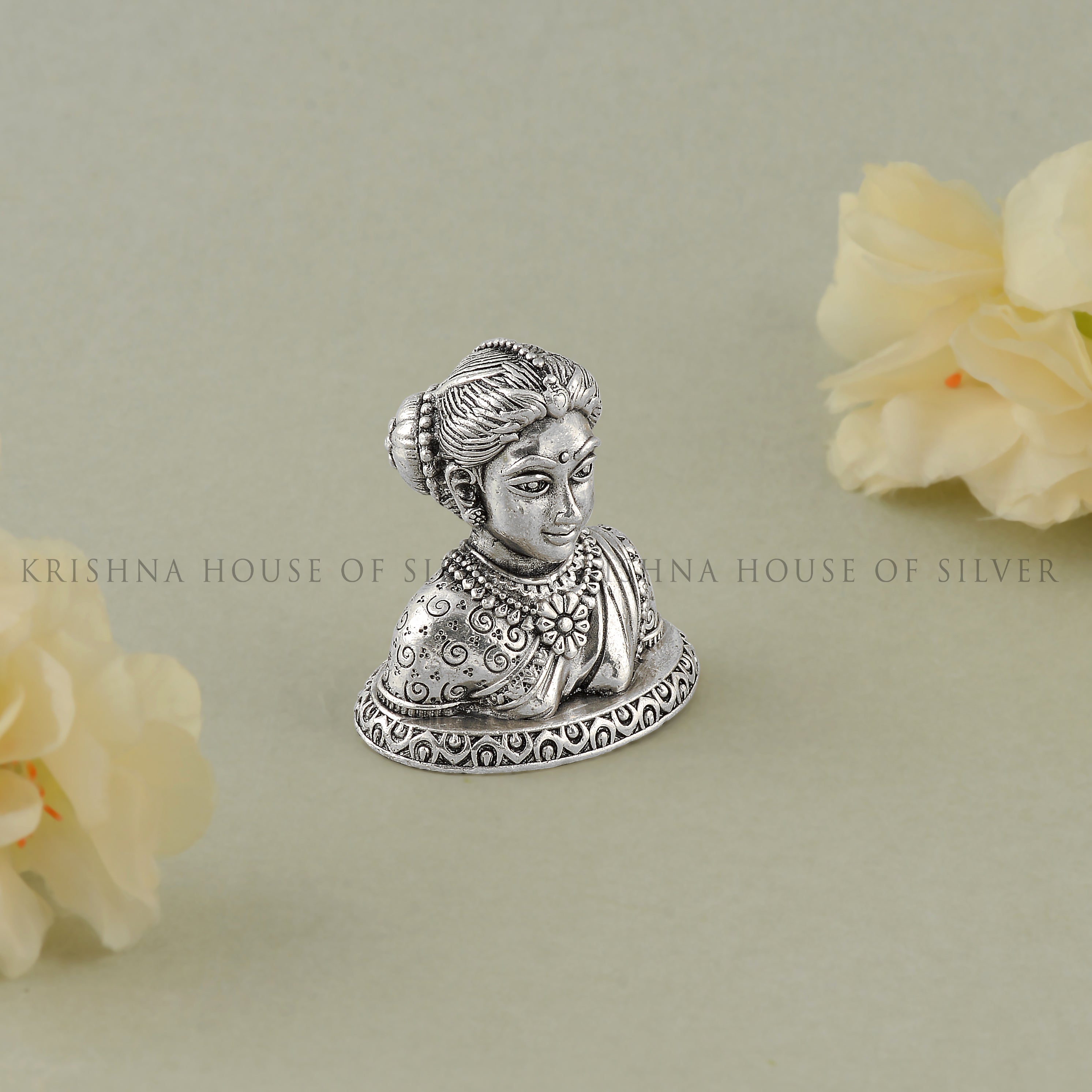 Silver Gauri Mata Idol