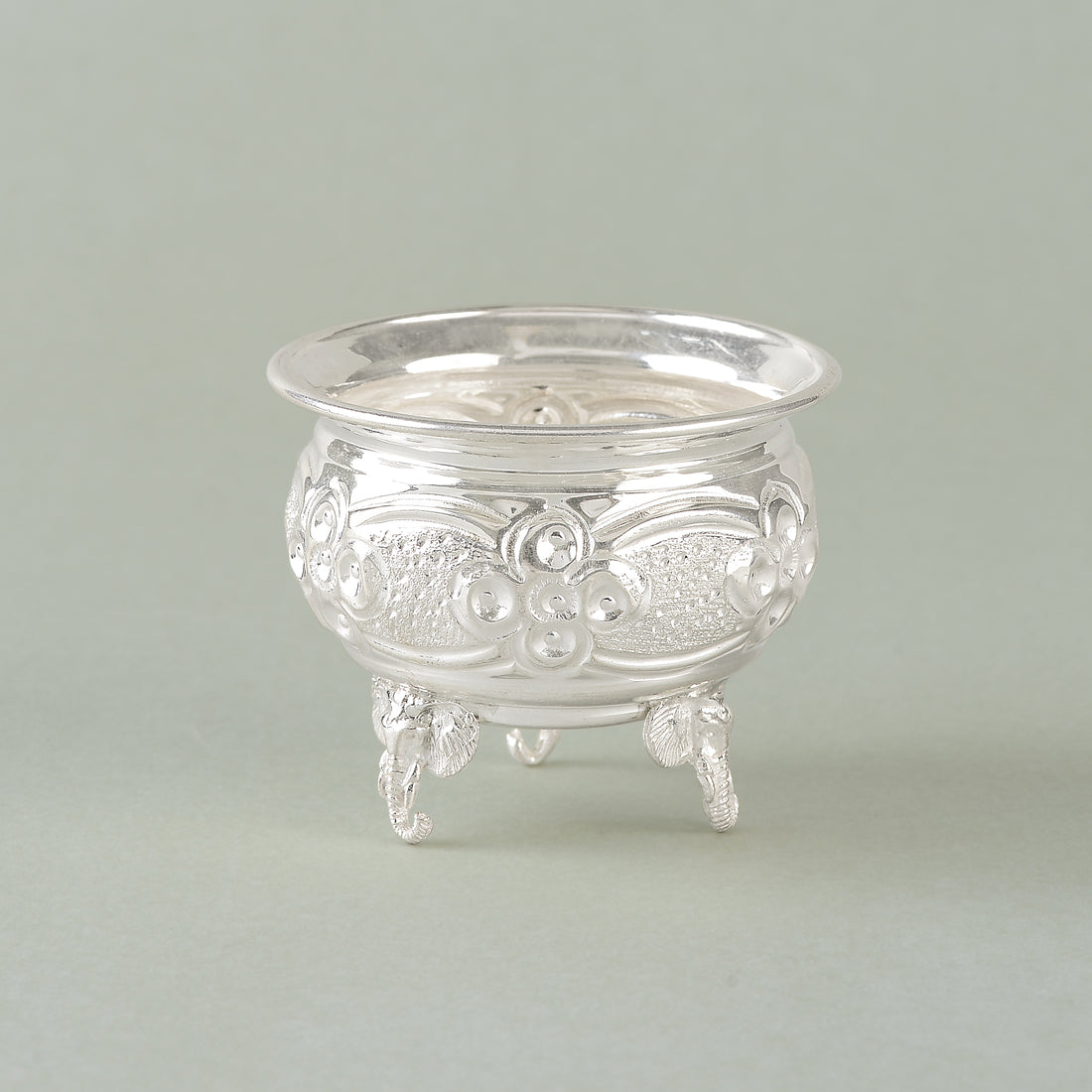 Silver Bowl with Three Elephant Legs Design
