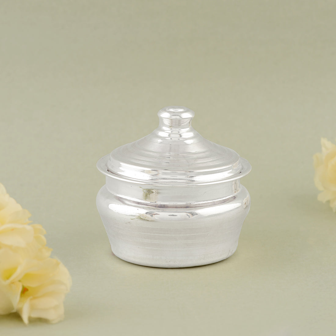 92.5 Pure Silver Small Bowl / Kumkum Box