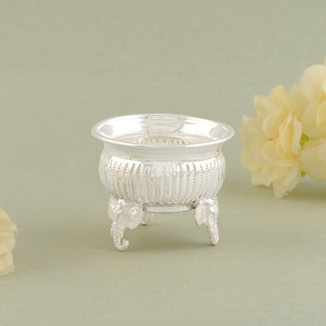 Pure Silver Elephant Leg Bowl