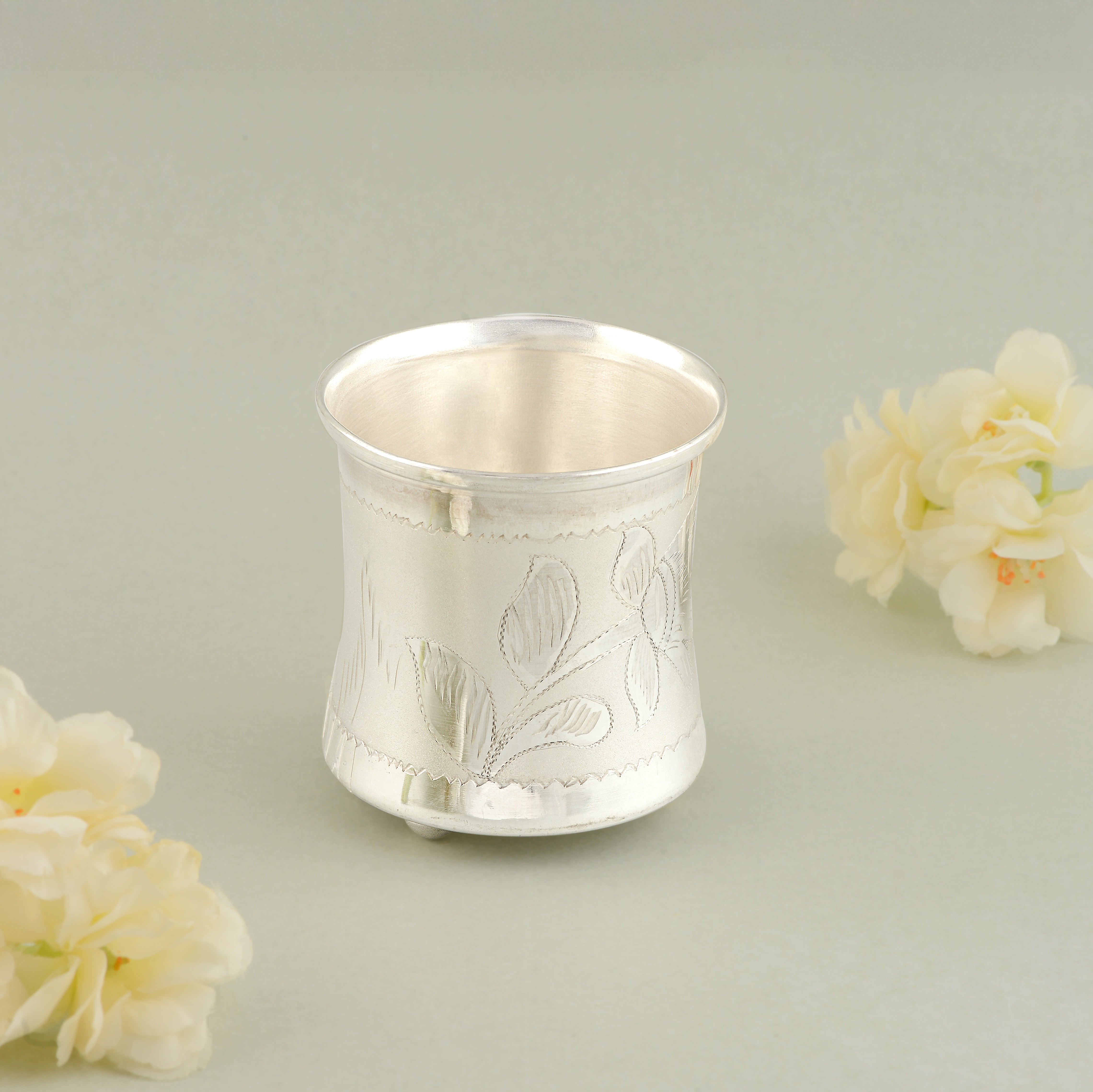 92.5 Pure Silver Embossed Leaf Design Panchapatra