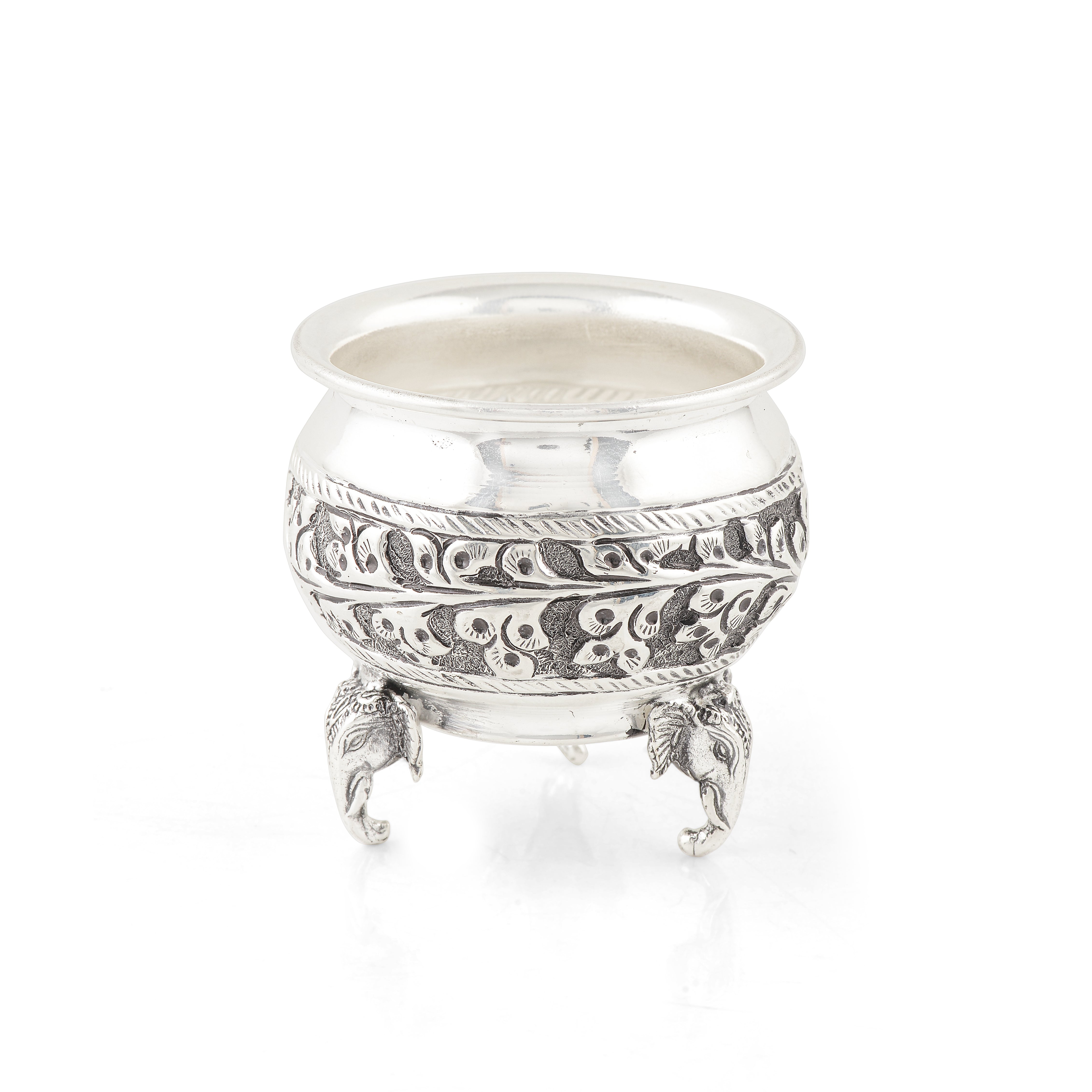 92.5 Pure Silver Antique Design Prasadam Bowl with Elephant Motif