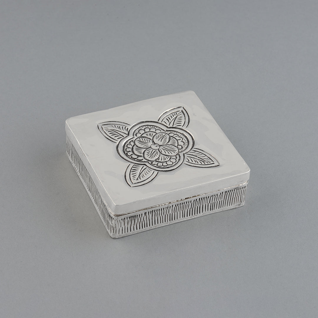 Divine Silver Box For Pooja - Krishna Jewellers Pearls and Gems