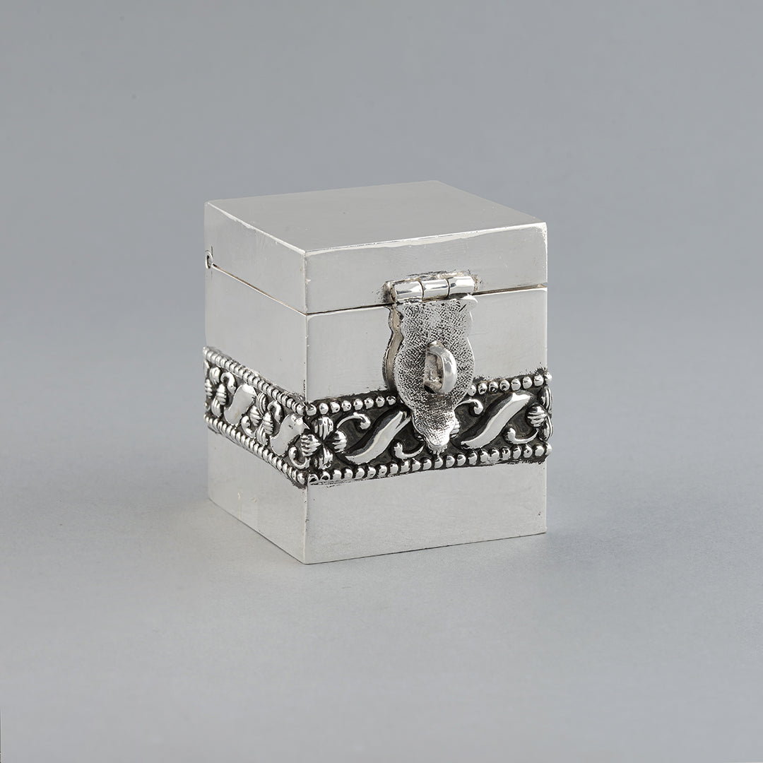 Divine Silver Box For Pooja with Antique Work - Krishna Jewellers Pearls and Gems