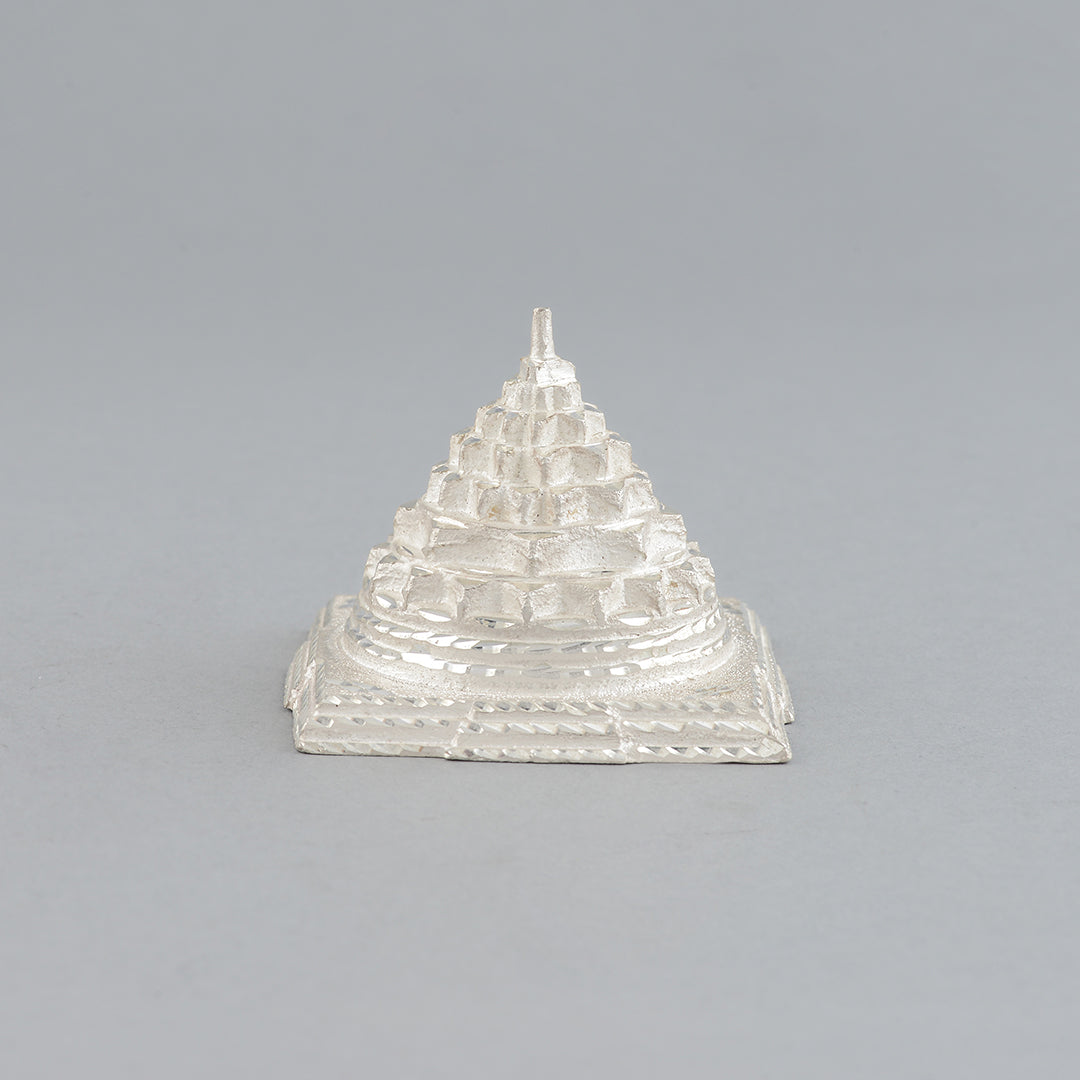 Divine Sri Yantra in Silver - Krishna Jewellers Pearls and Gems