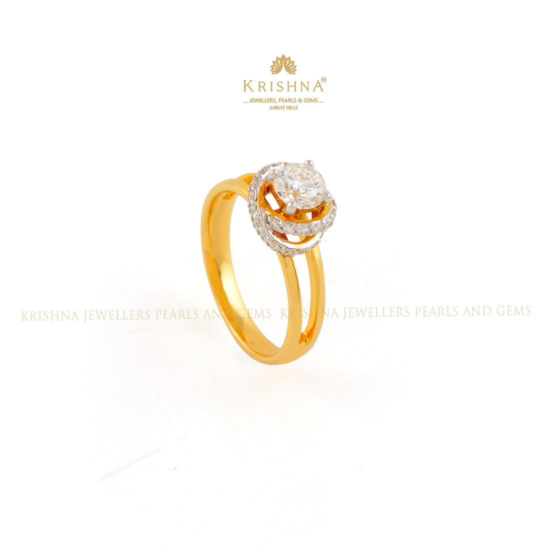 Stunning Diamond Ring