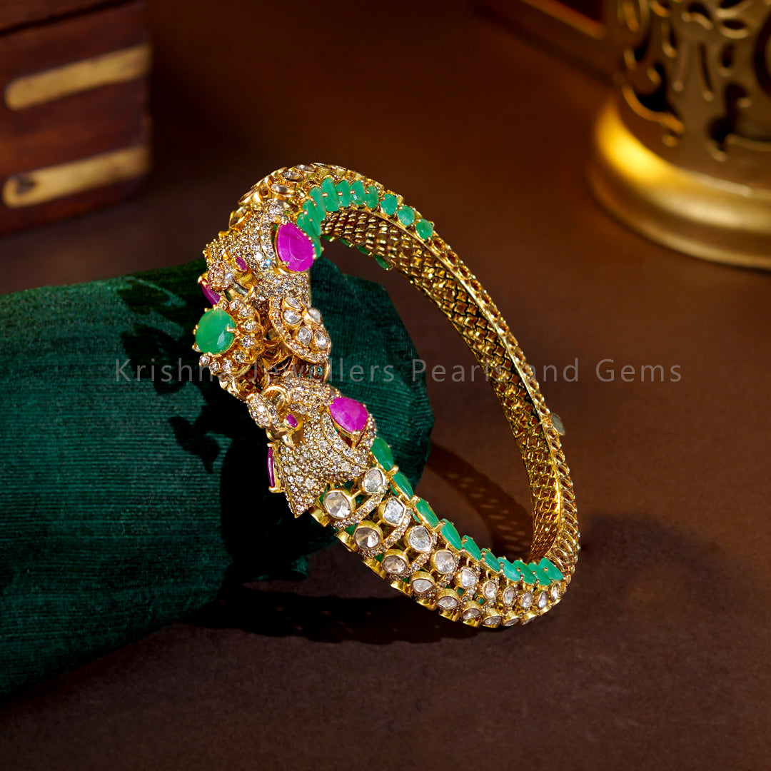Peacock Emerald Polki Diamond Kada in 18K Gold – Openable