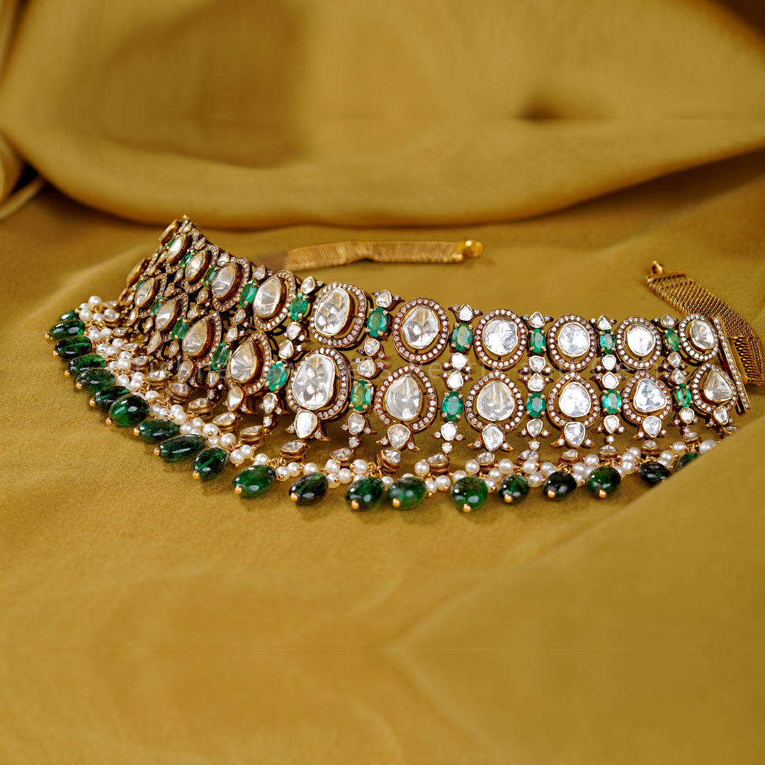 Emerald Polki Diamond Choker in 18K Gold – Bridal Necklace
