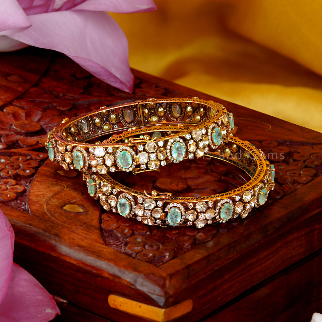 Oval Emerald Polki Diamond Bangles in 18K Gold – Wedding
