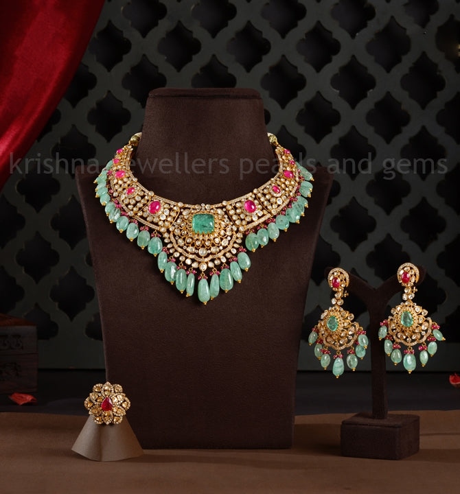 Polki Necklace Sets With Emeralds Beads
