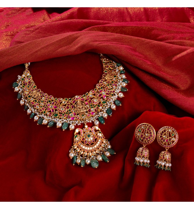 Bridal Gold Necklace in Lakshmi Motif