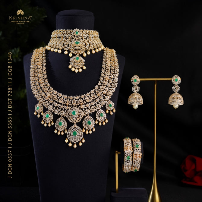 Splendid Bridal Diamond Sets