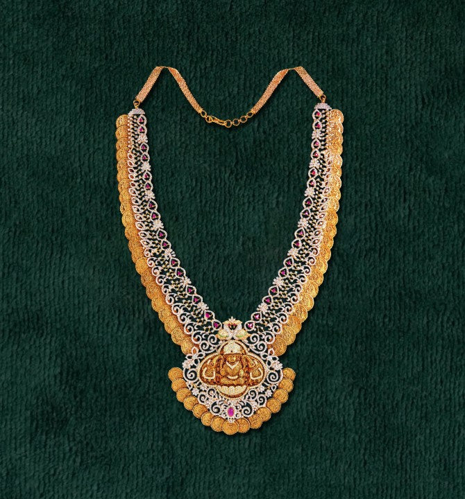 Gorgeous Diamond Haar Necklace