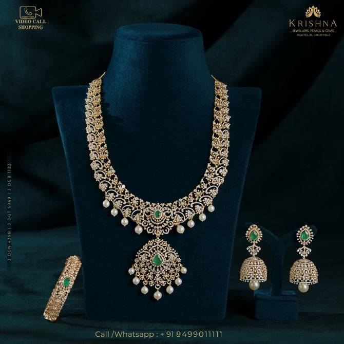 Fine diamond necklace sets in Floral Motif