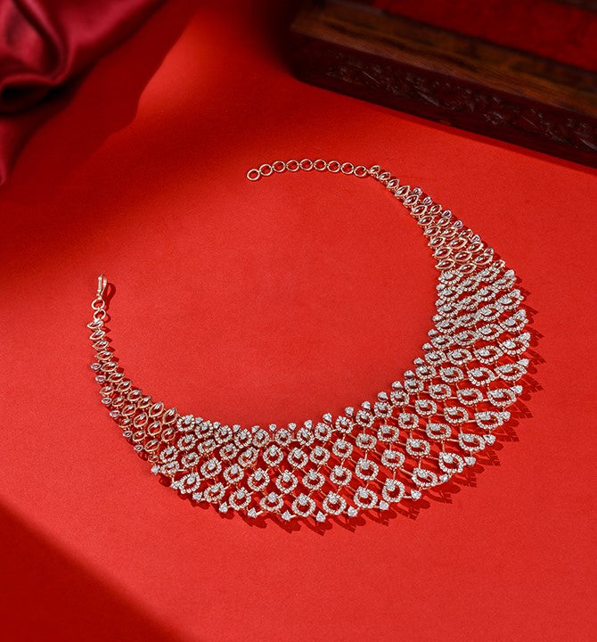 Simple Diamond Choker Necklace in Leaf motif