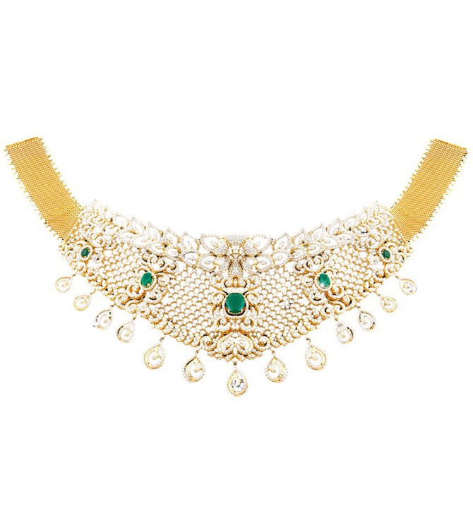 Bridal diamond necklace choker with emeralds