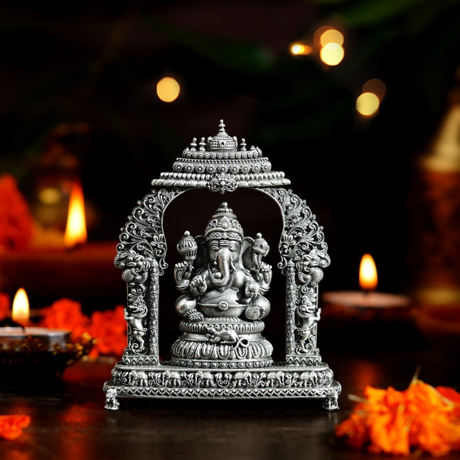 Ganesh Idol with Floral Arch and Lion Design